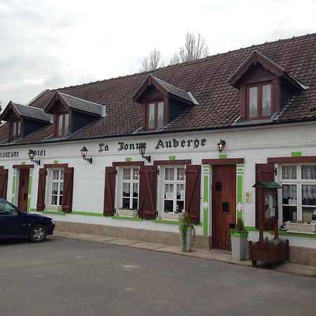 Bed and Breakfast La Bonne Auberge Ardres Exterior foto