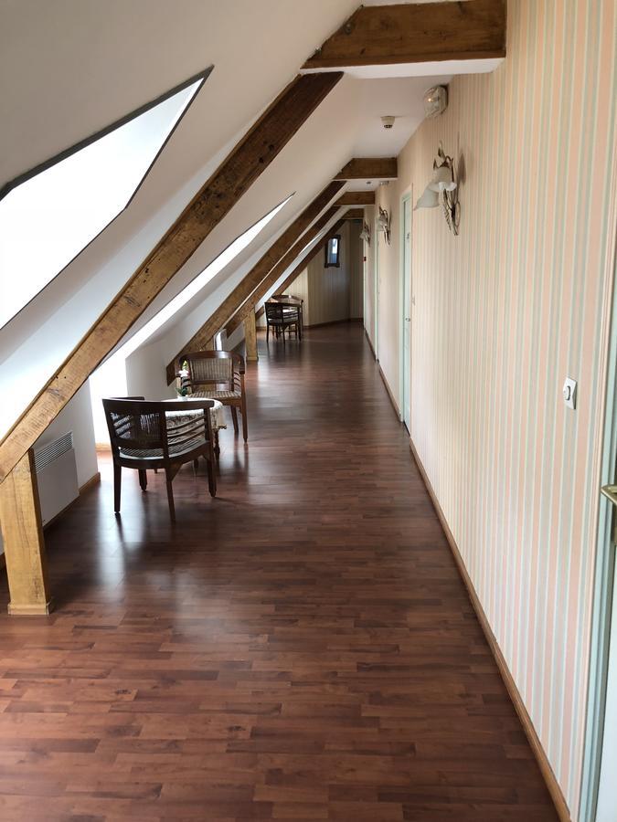 Bed and Breakfast La Bonne Auberge Ardres Exterior foto