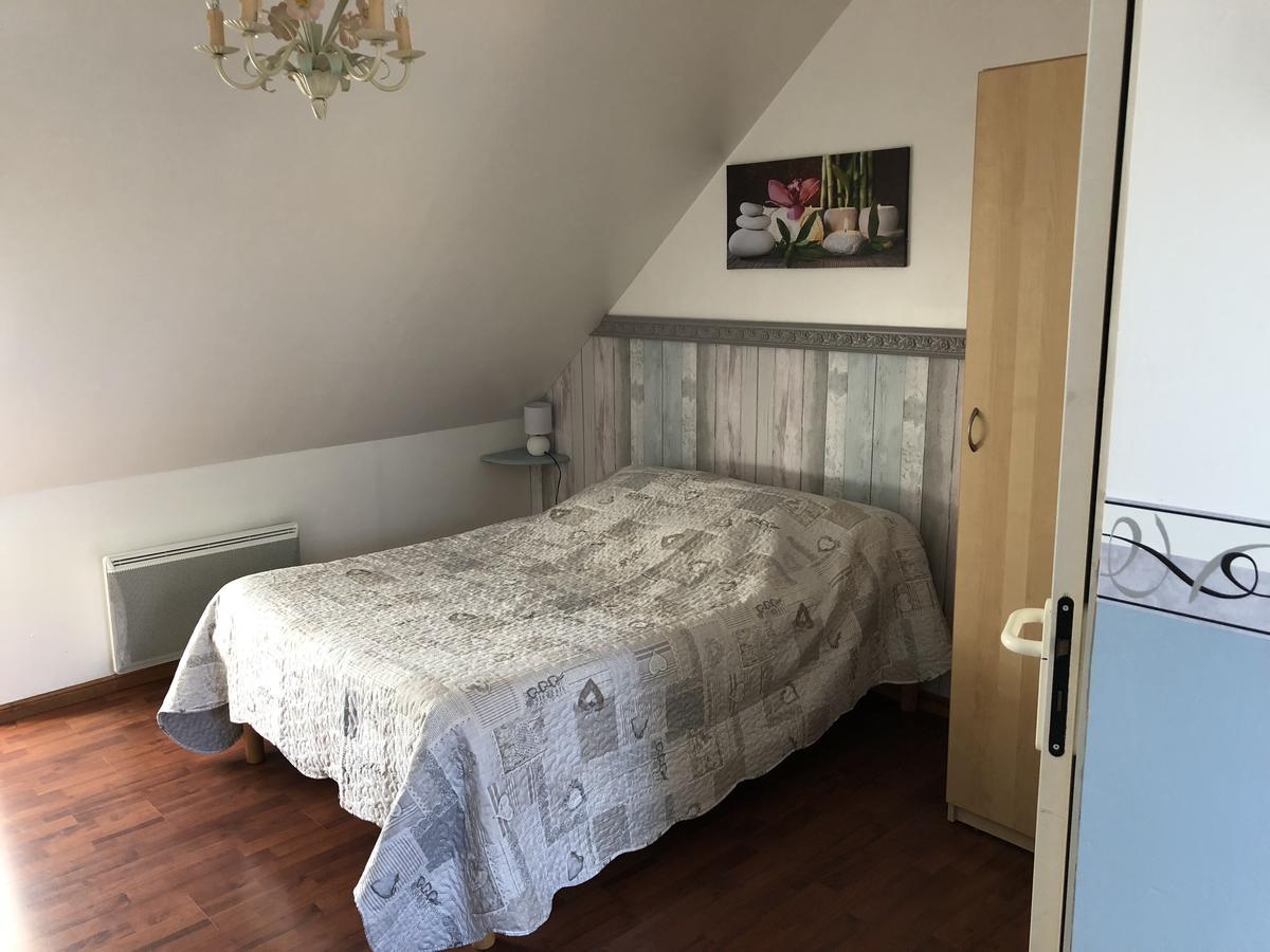 Bed and Breakfast La Bonne Auberge Ardres Exterior foto